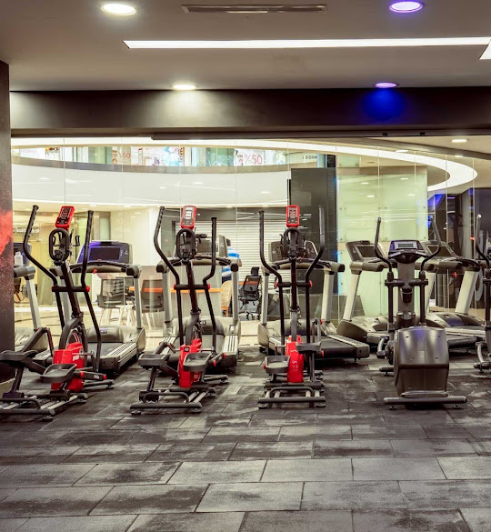 GYMMALL SHEMALL